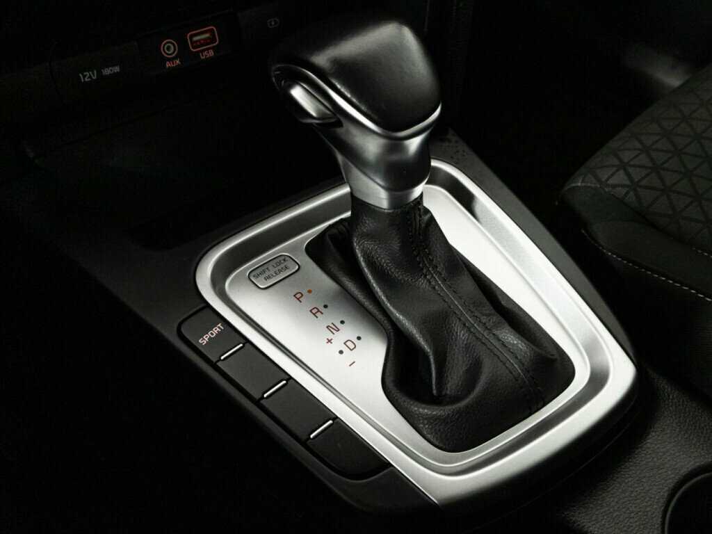 Б/У Киа Сид 2018 года. Фото: #16