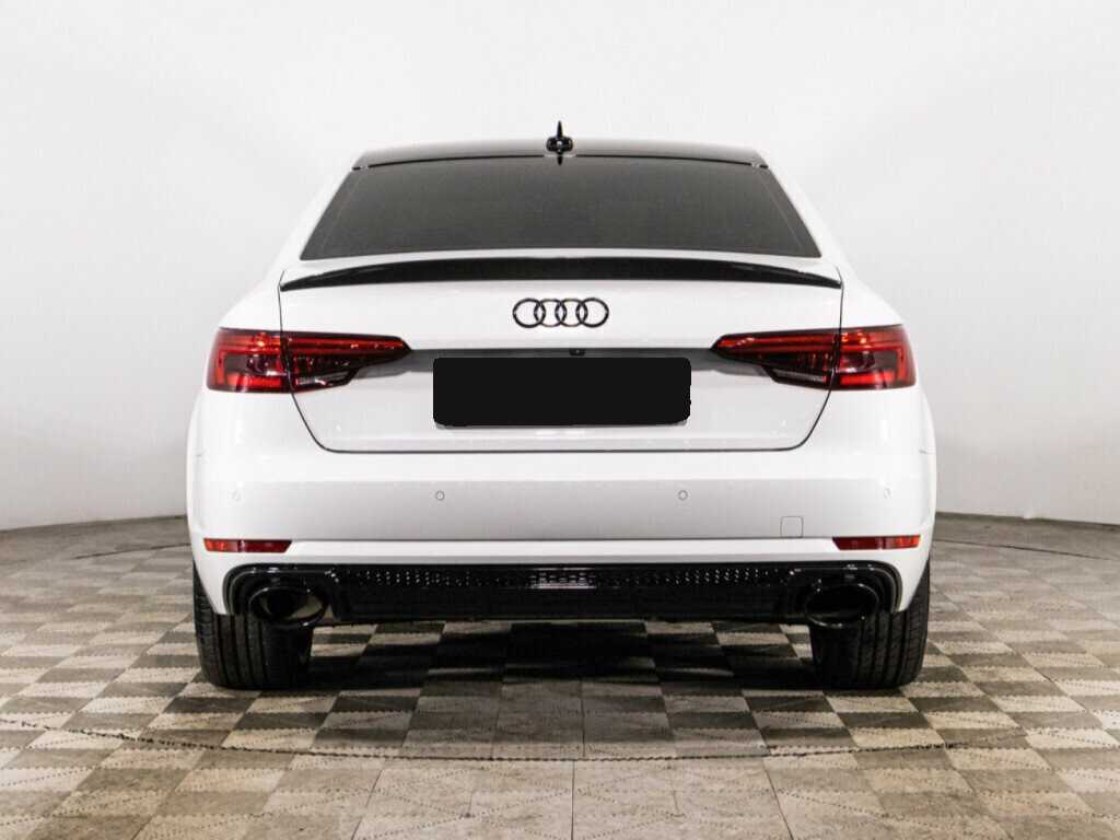 Audi A4 2017 года с пробегом. Фото: #5