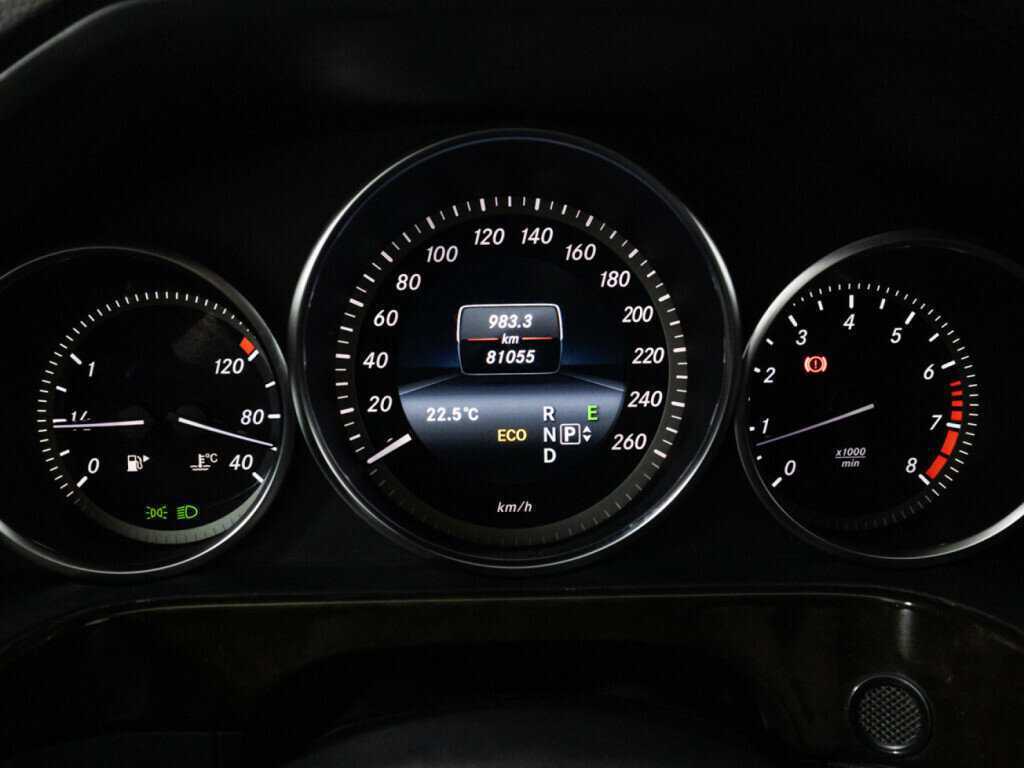 Mercedes-Benz E-Класс 2014 года с пробегом. Фото: #8