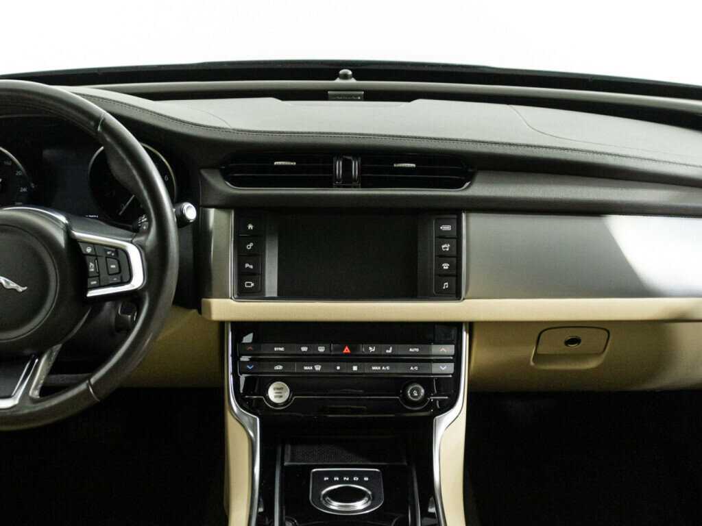 Jaguar XF 2017 года с пробегом. Фото: #11