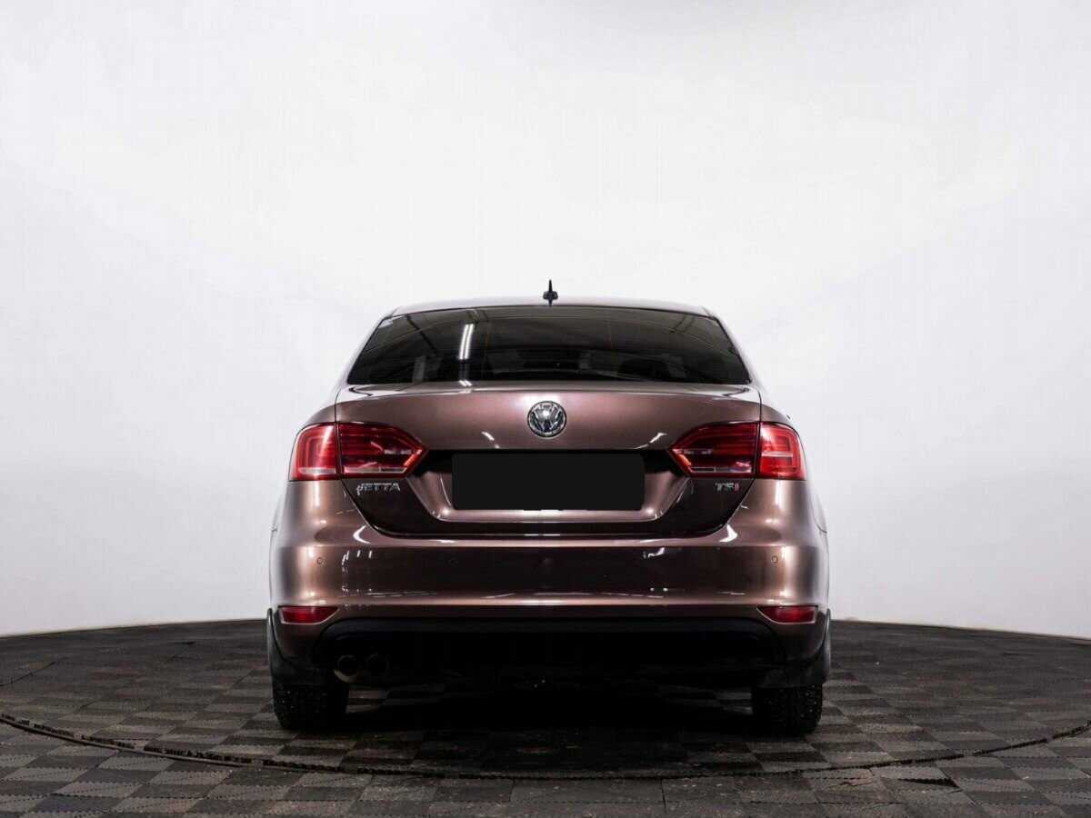 Б/У Фольксваген Джетта 2014 года. Фото: #4