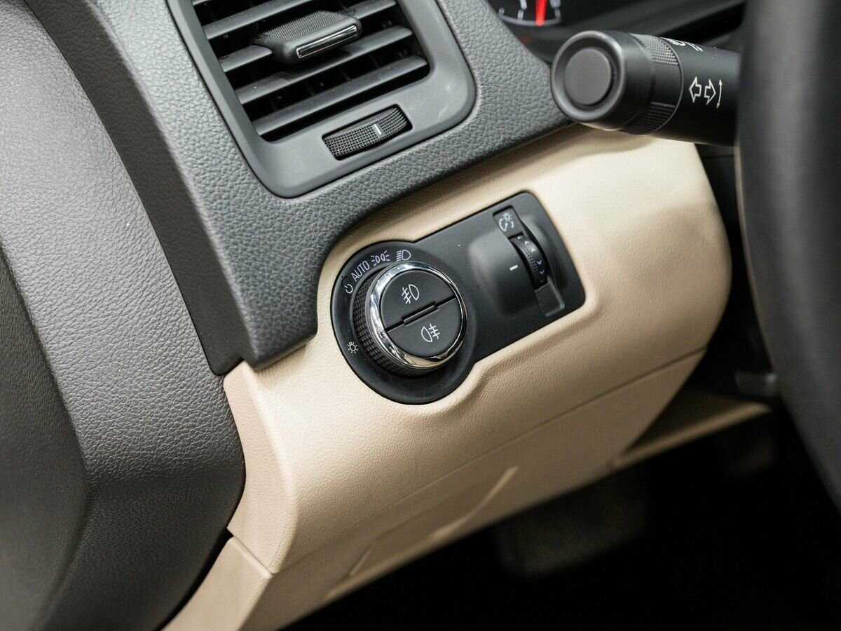 Opel Insignia 2015 года с пробегом. Фото: #16