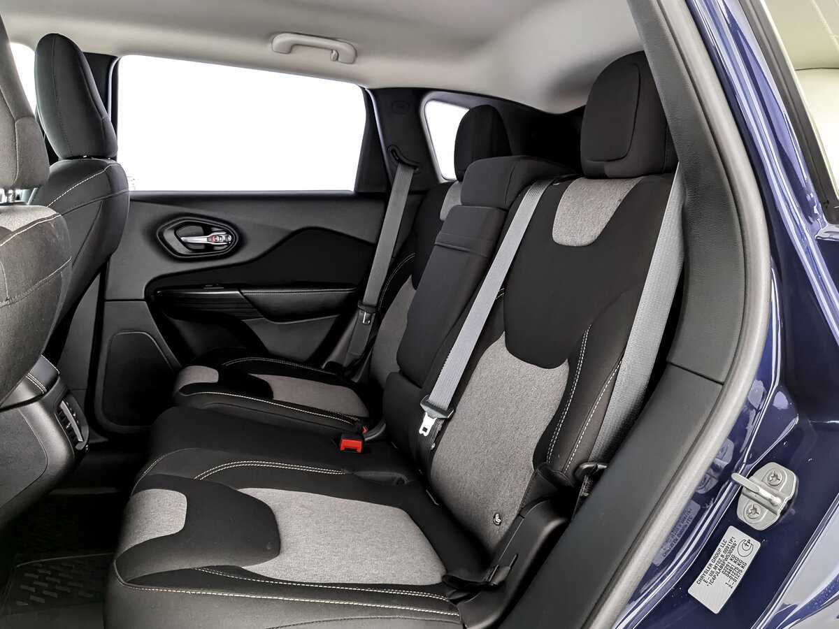 Jeep Cherokee 2014 года с пробегом. Фото: #11