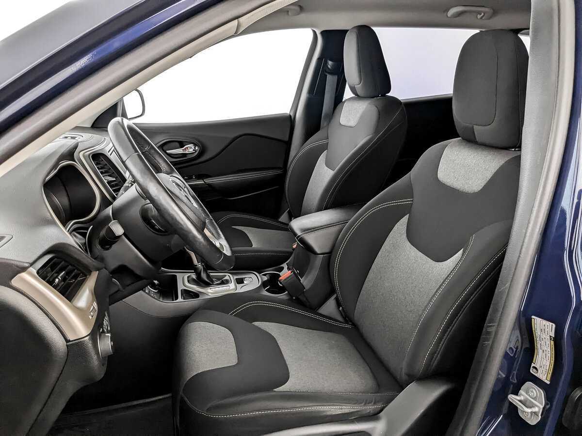 Jeep Cherokee 2014 года с пробегом. Фото: #19