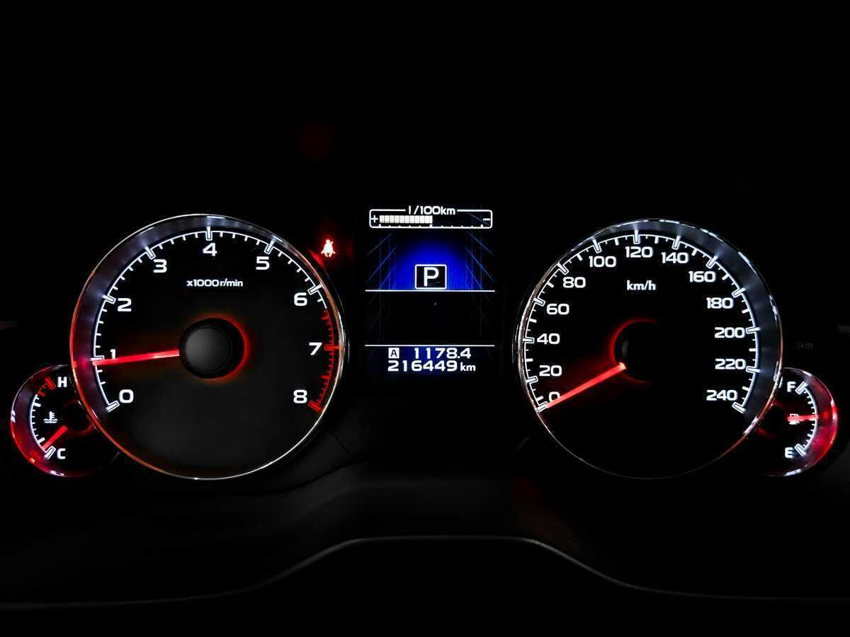 Subaru Outback 2013 года с пробегом. Фото: #12