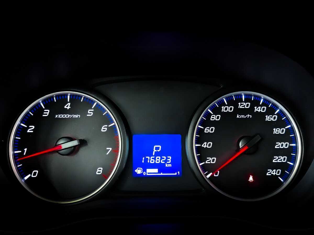 Mitsubishi Outlander 2015 года с пробегом. Фото: #12