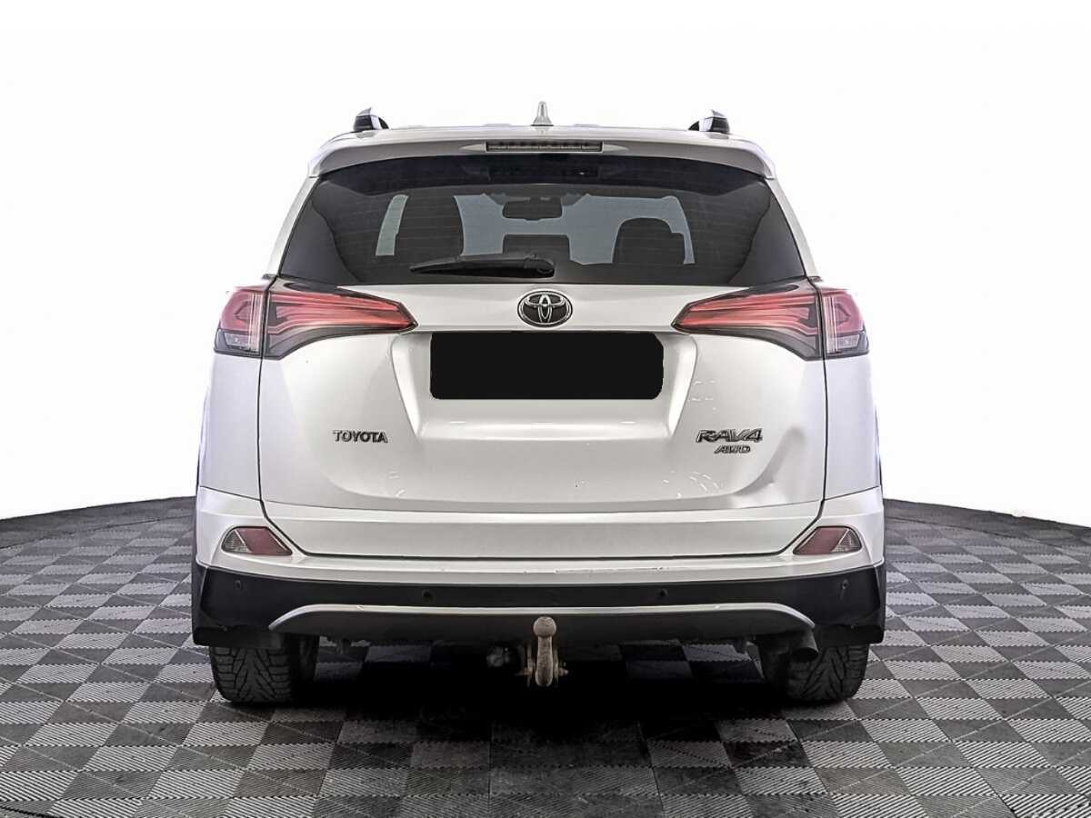 Toyota RAV4 2018 года с пробегом. Фото: #5