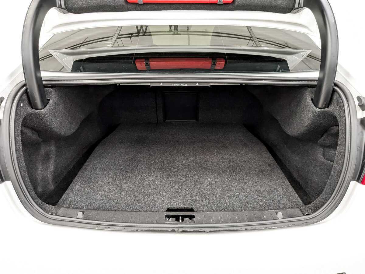 Volvo S60 2016 года с пробегом. Фото: #9