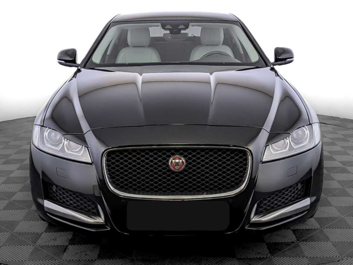 Jaguar XF 2018 года с пробегом. Фото: #1