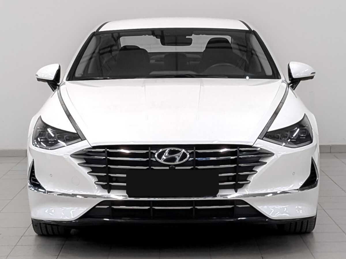 Hyundai Sonata 2022 года с пробегом. Фото: #1