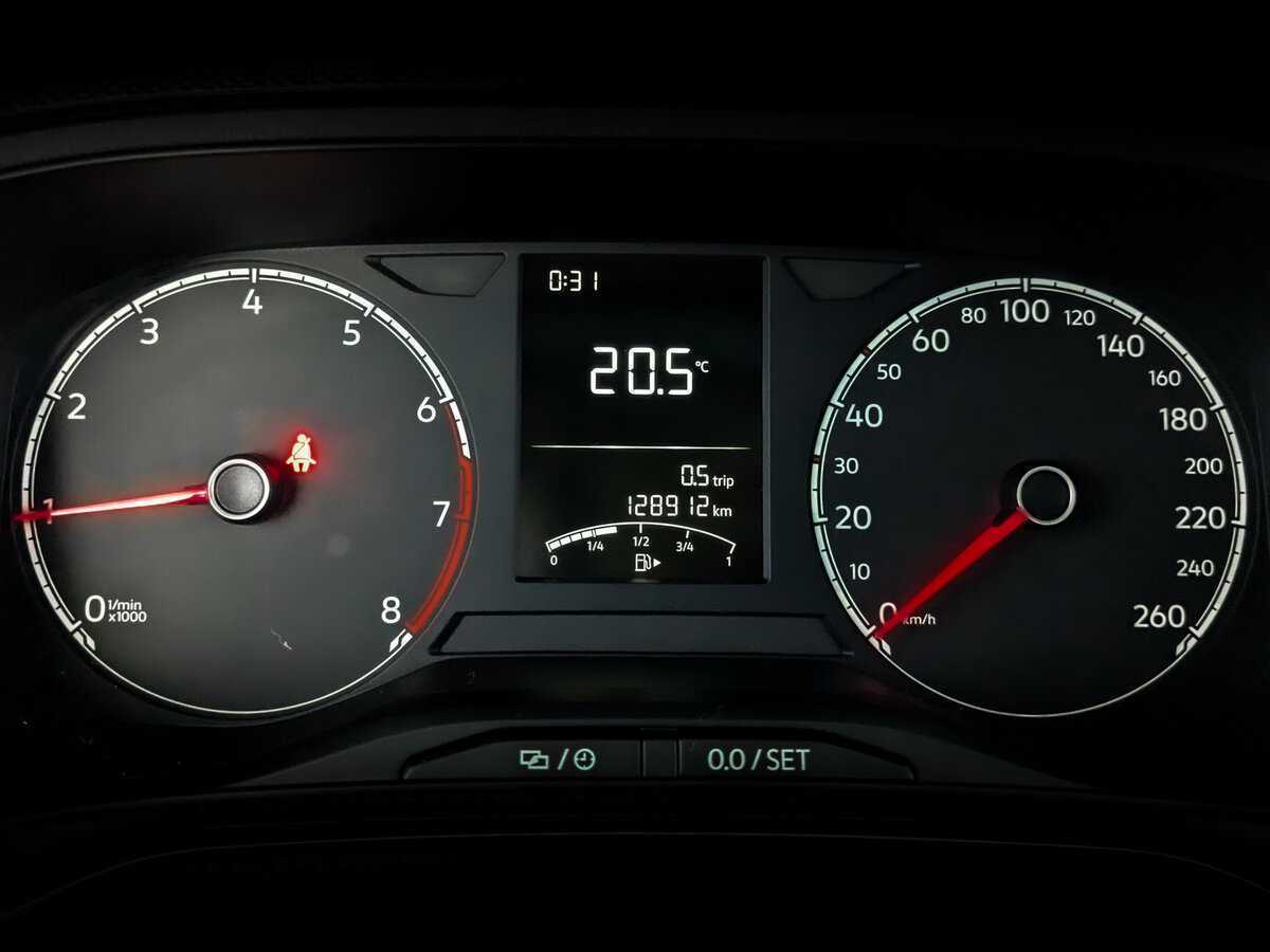 Б/У Фольксваген Поло 2021 года. Фото: #12