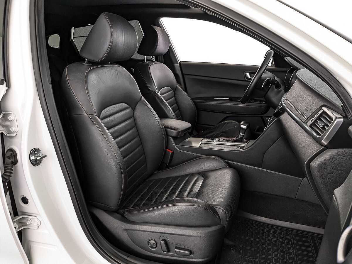 Б/У Киа Оптима 2018 года. Фото: #19