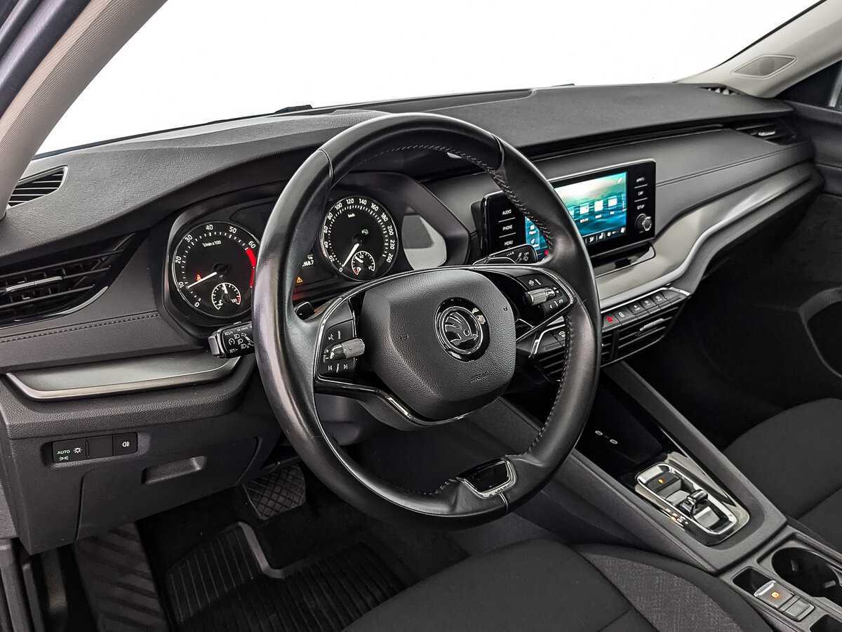Skoda Octavia 2021 года с пробегом. Фото: #14