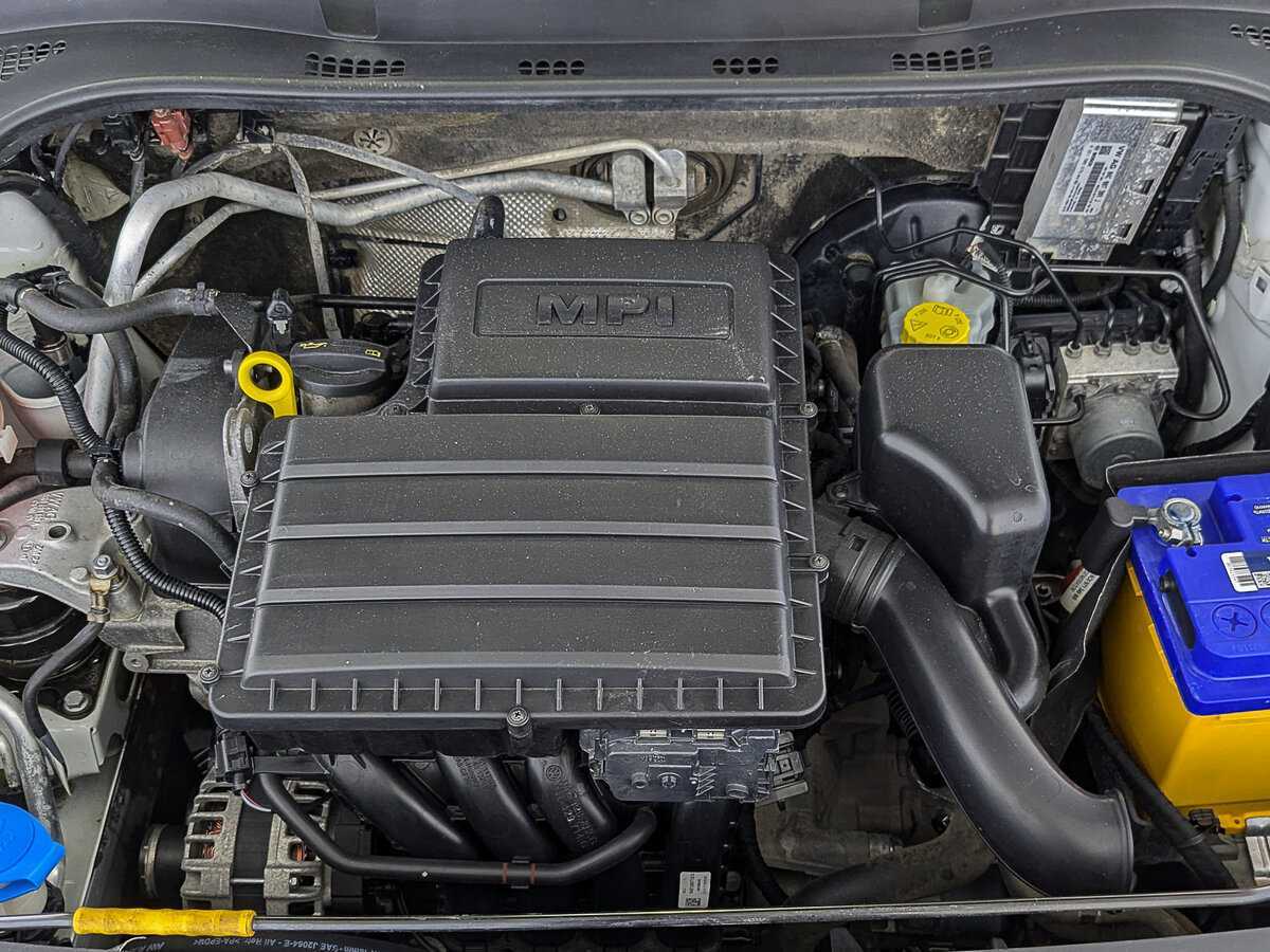 Б/У Шкода Рапид 2017 года. Фото: #8