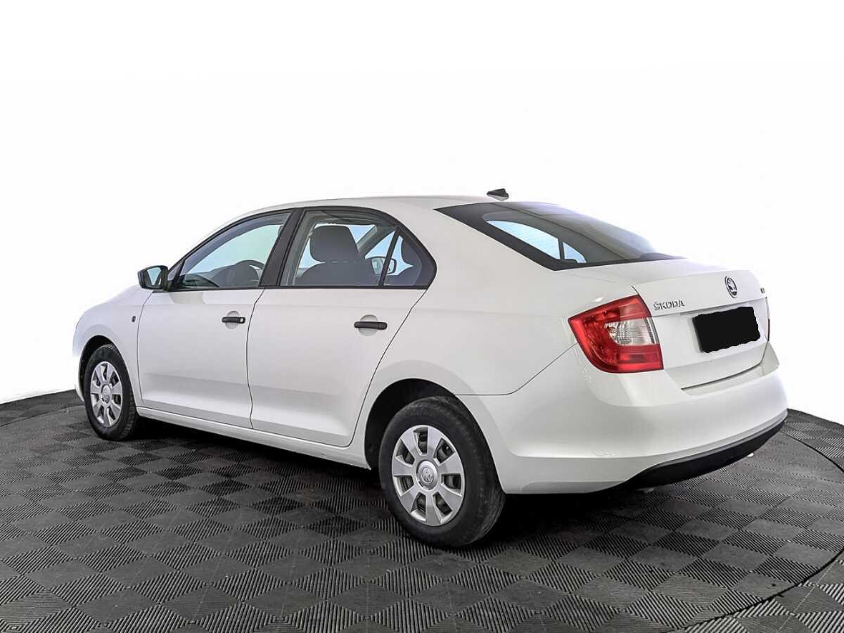 Б/У Шкода Рапид 2017 года. Фото: #6