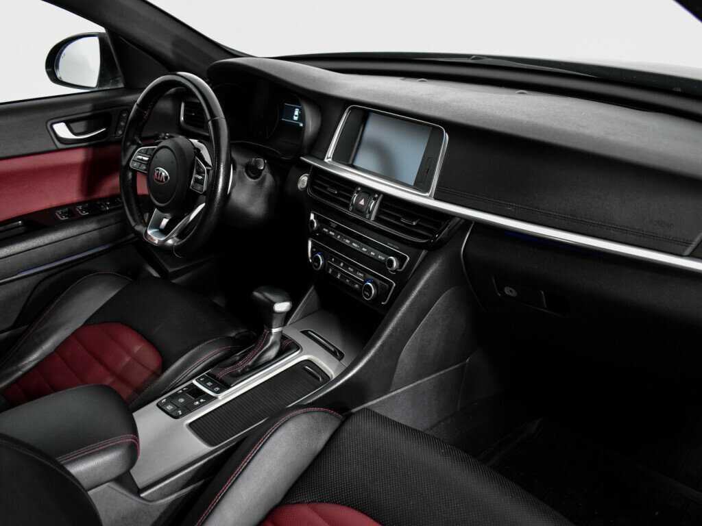 Kia Optima 2018 года с пробегом. Фото: #12