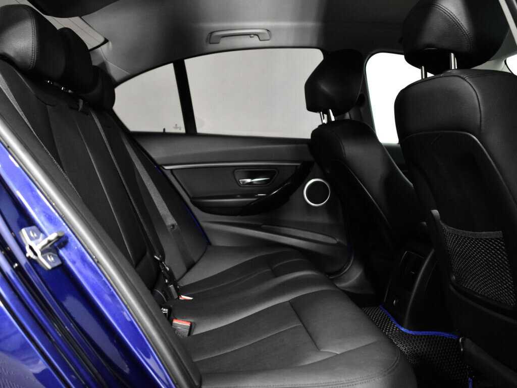 BMW 3 серии 2017 года с пробегом. Фото: #9