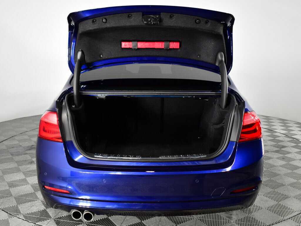 BMW 3 серии 2017 года с пробегом. Фото: #16