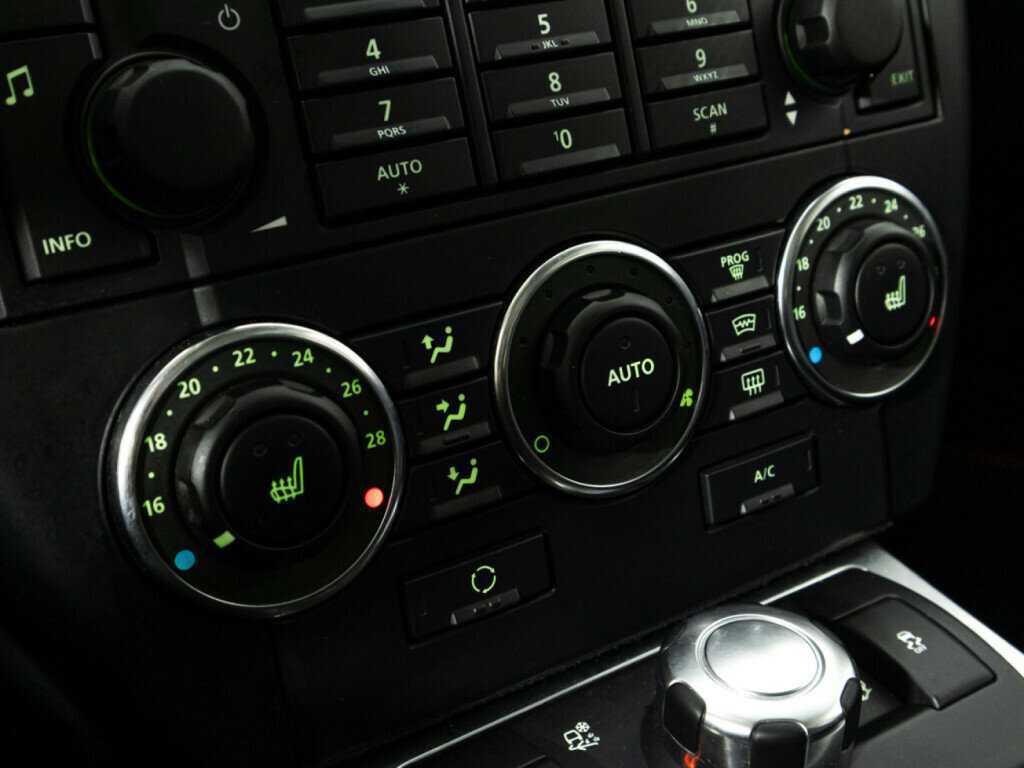 Land Rover Freelander 2012 года с пробегом. Фото: #15