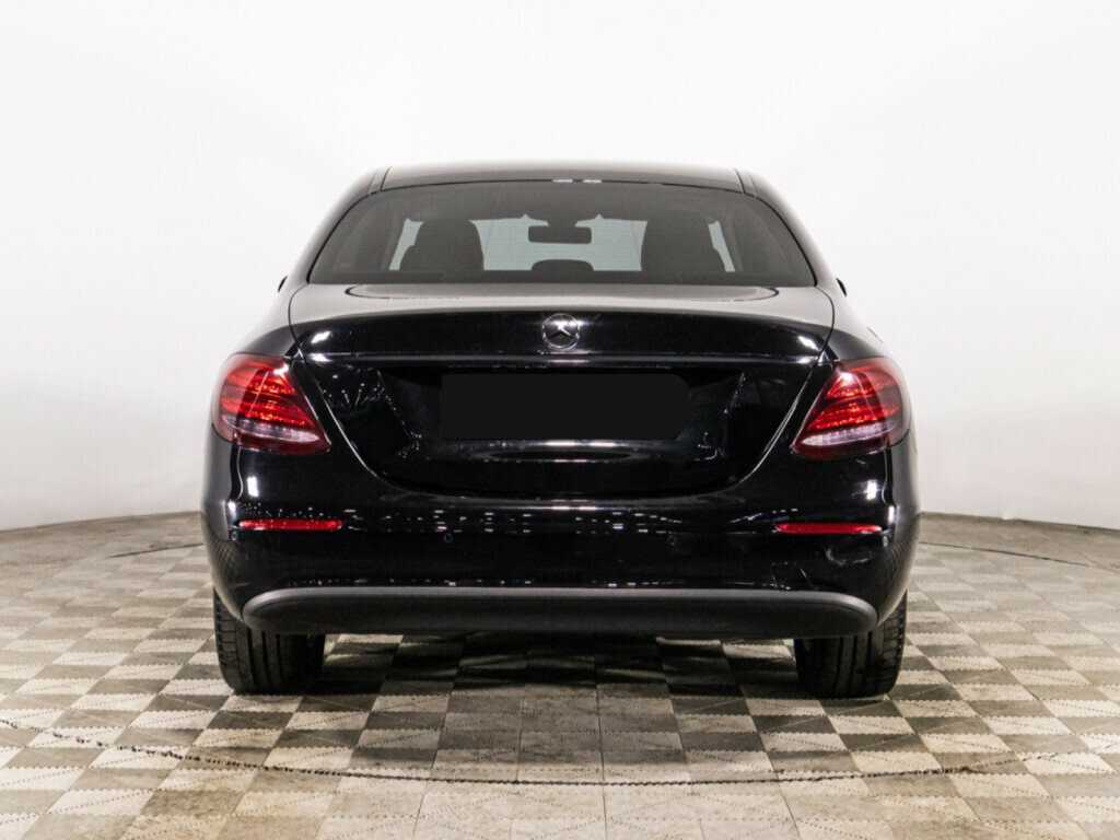 Mercedes-Benz E-Класс 2019 года с пробегом. Фото: #5