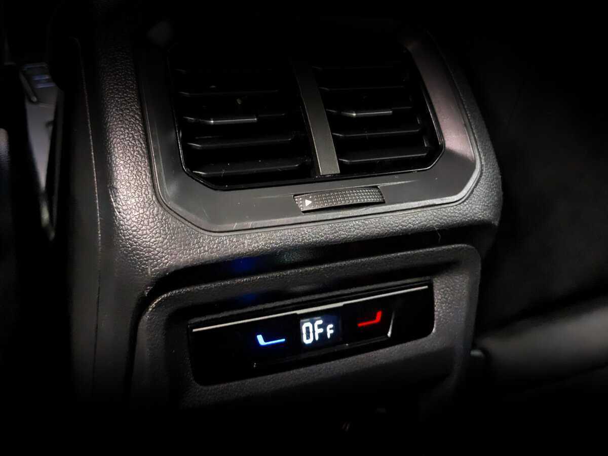 Volkswagen Tiguan 2021 года с пробегом. Фото: #22