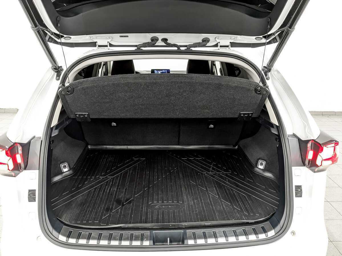 Lexus NX 2018 года с пробегом. Фото: #9