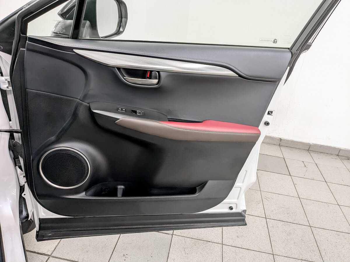 Lexus NX 2018 года с пробегом. Фото: #23