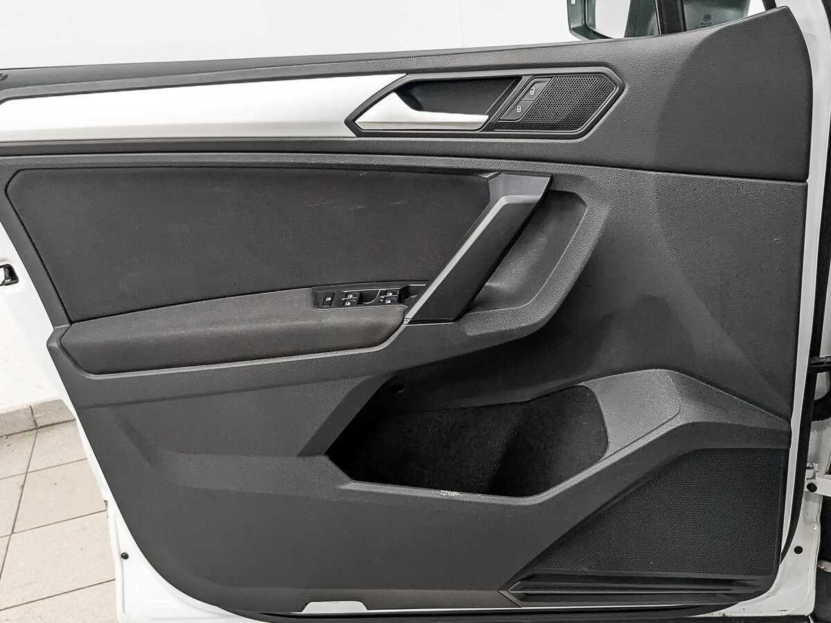 Volkswagen Tiguan 2021 года с пробегом. Фото: #16