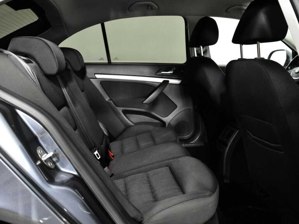 Б/У Шкода Октавия 2013 года. Фото: #8