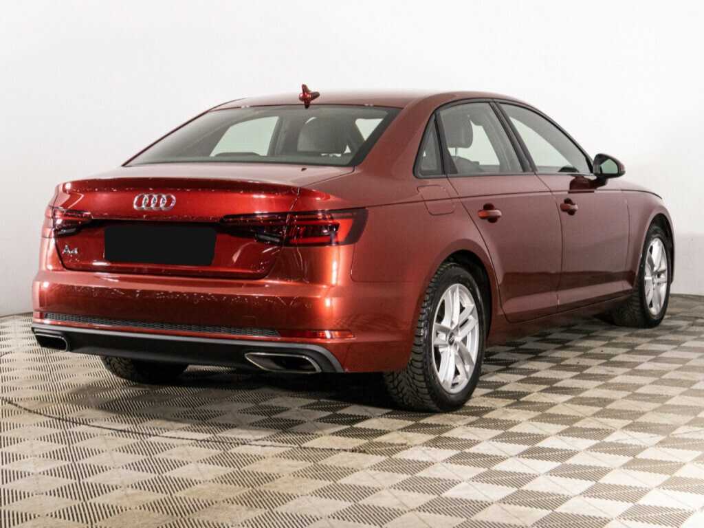 Audi A4 2019 года с пробегом. Фото: #4