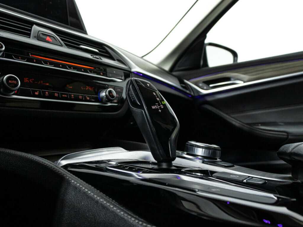 BMW 5 серии 2017 года с пробегом. Фото: #18