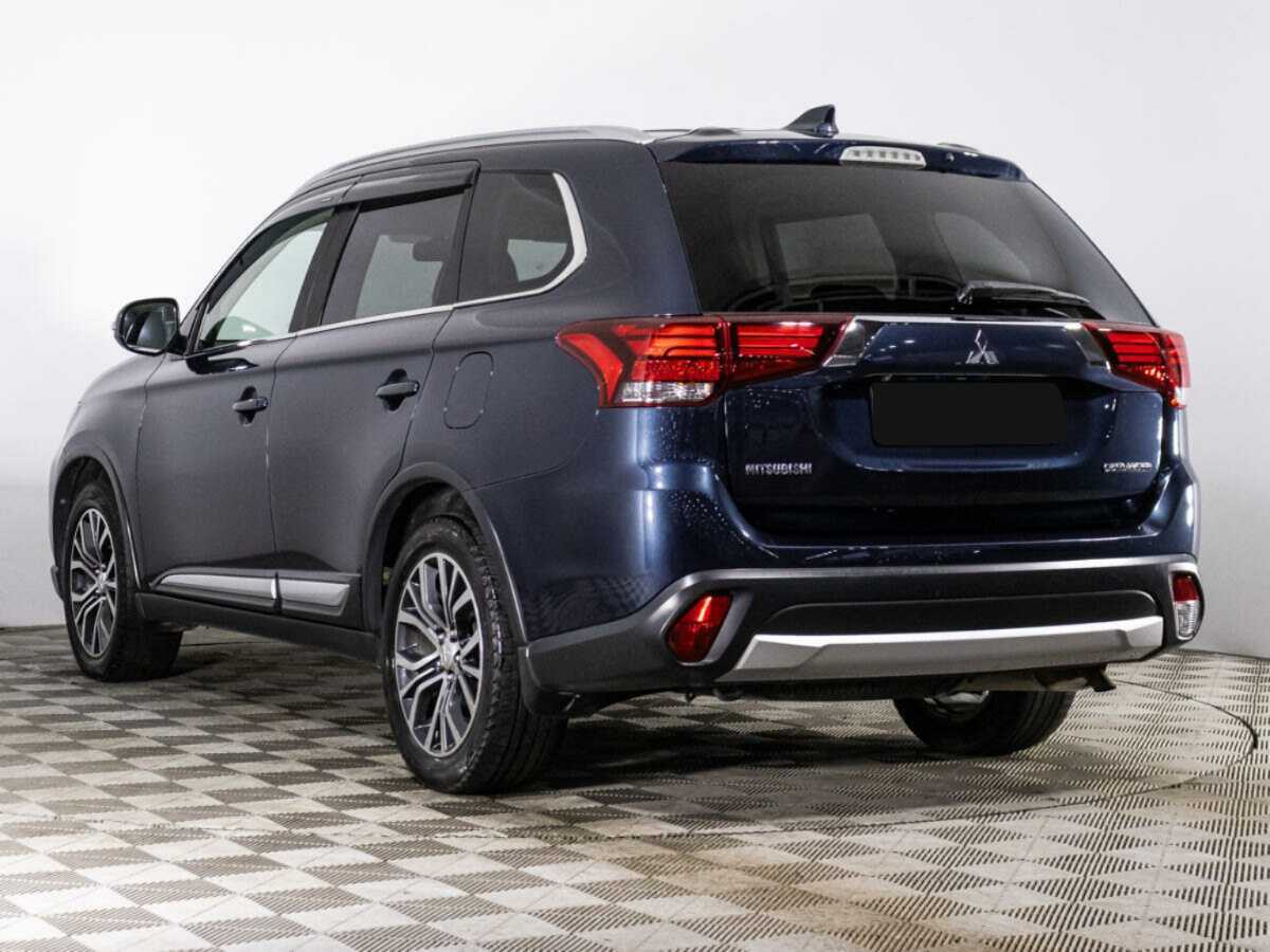 Mitsubishi Outlander 2018 года с пробегом. Фото: #6