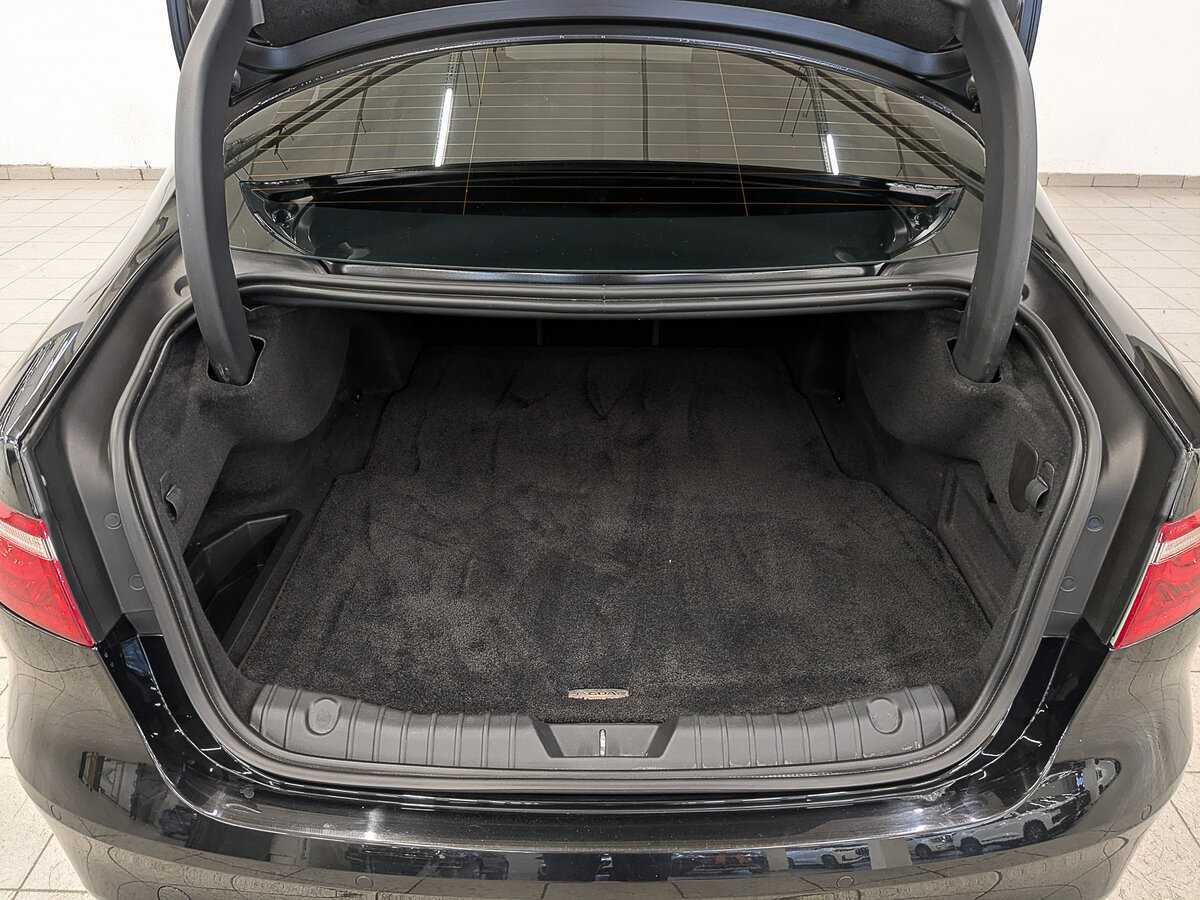 Jaguar XF 2017 года с пробегом. Фото: #9