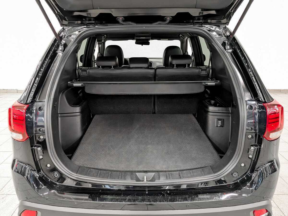 Mitsubishi Outlander 2021 года с пробегом. Фото: #9