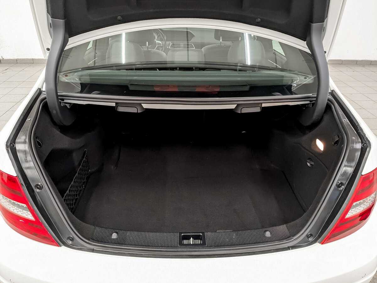 Mercedes-Benz C-Класс 2012 года с пробегом. Фото: #9