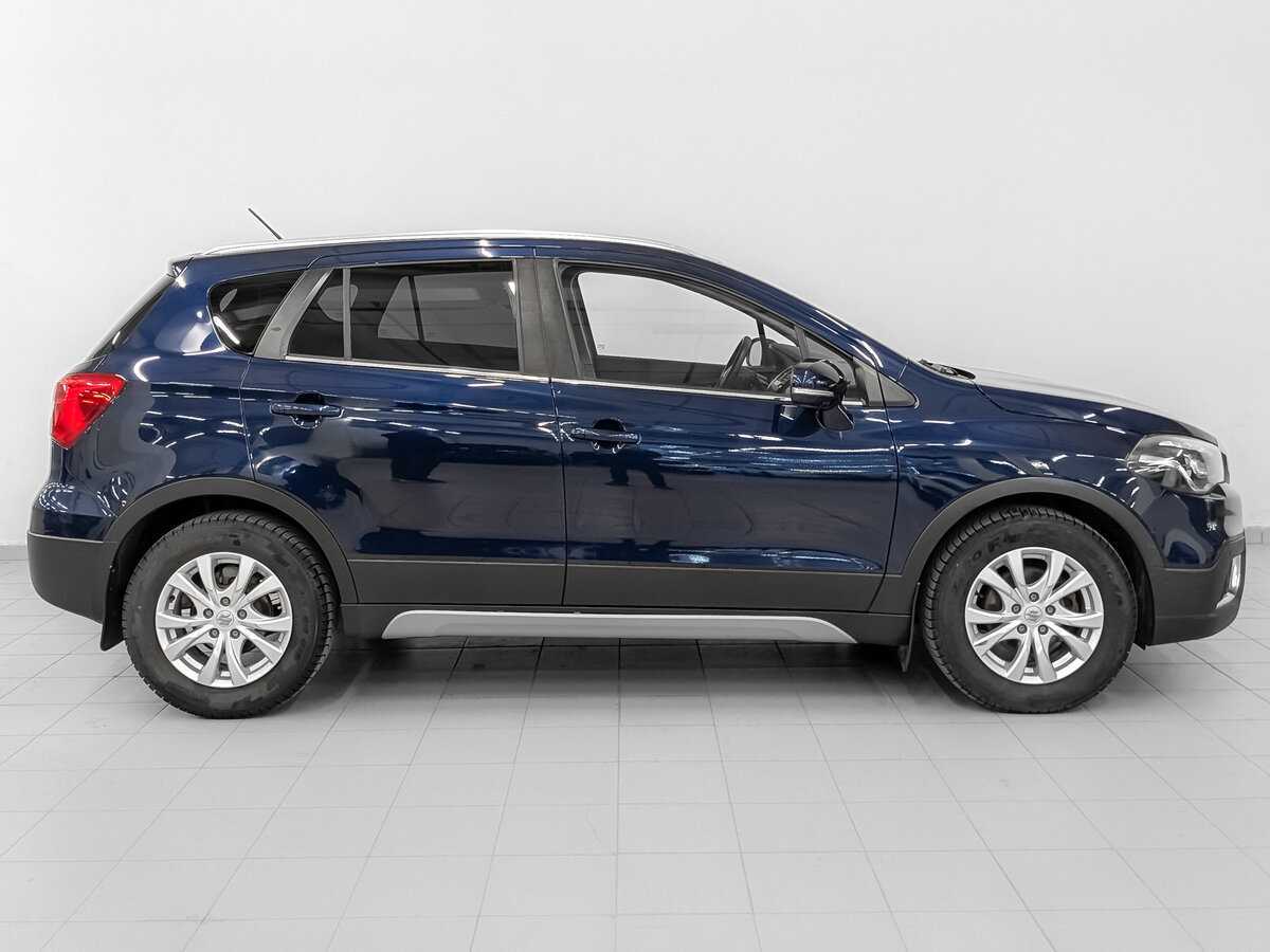 Suzuki SX4 2017 года с пробегом. Фото: #3