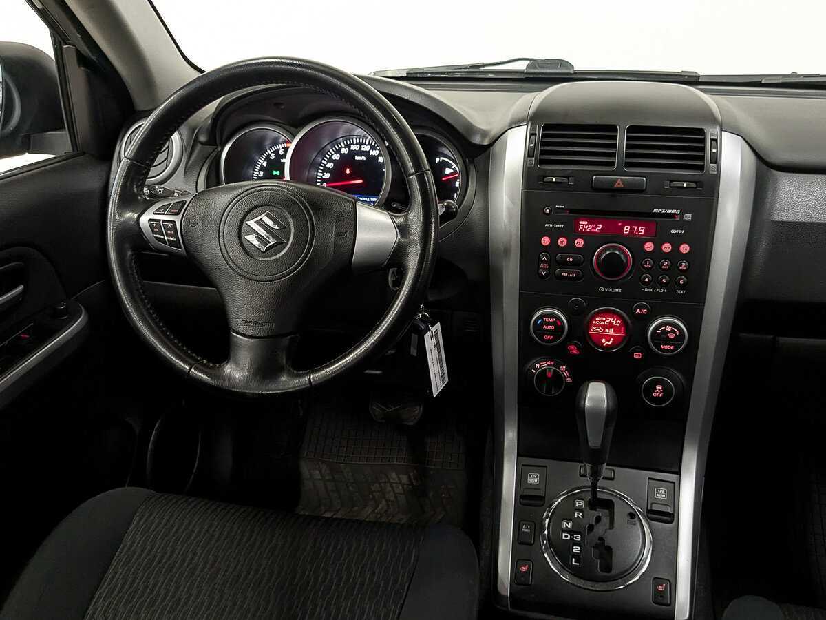 Suzuki Grand Vitara 2013 года с пробегом. Фото: #27