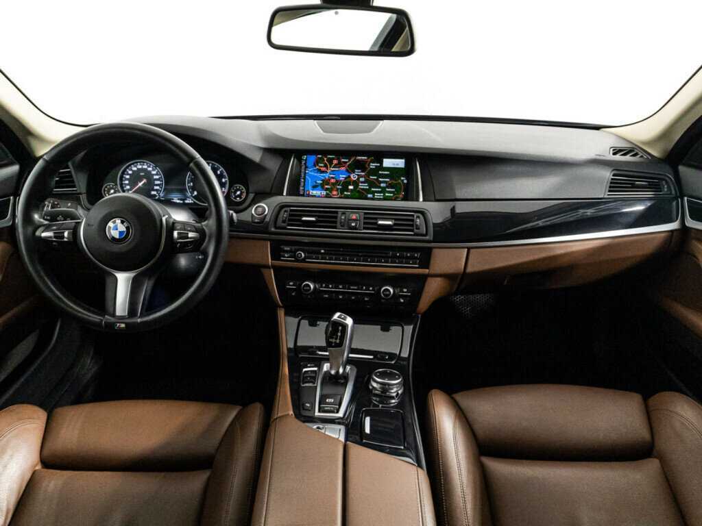 BMW 5 серии 2016 года с пробегом. Фото: #12