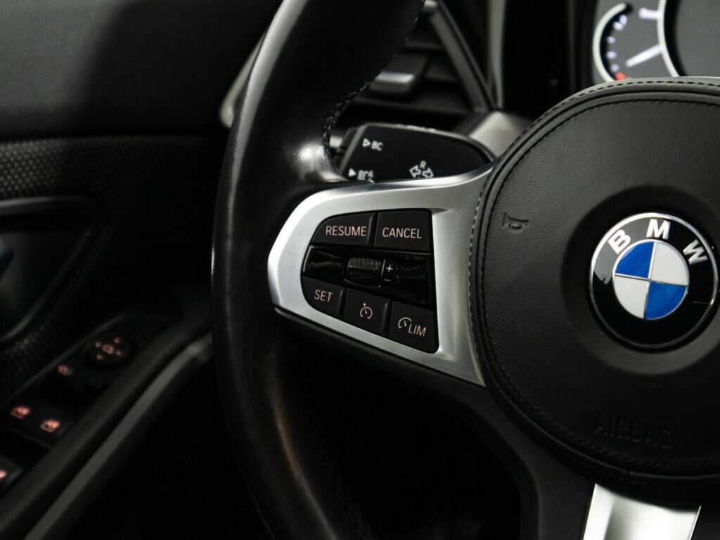 BMW 3 серии 2019 года с пробегом. Фото: #15