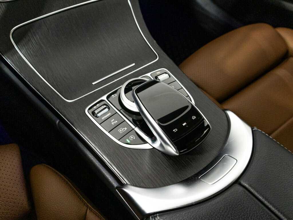 Mercedes-Benz C-Класс 2019 года с пробегом. Фото: #16