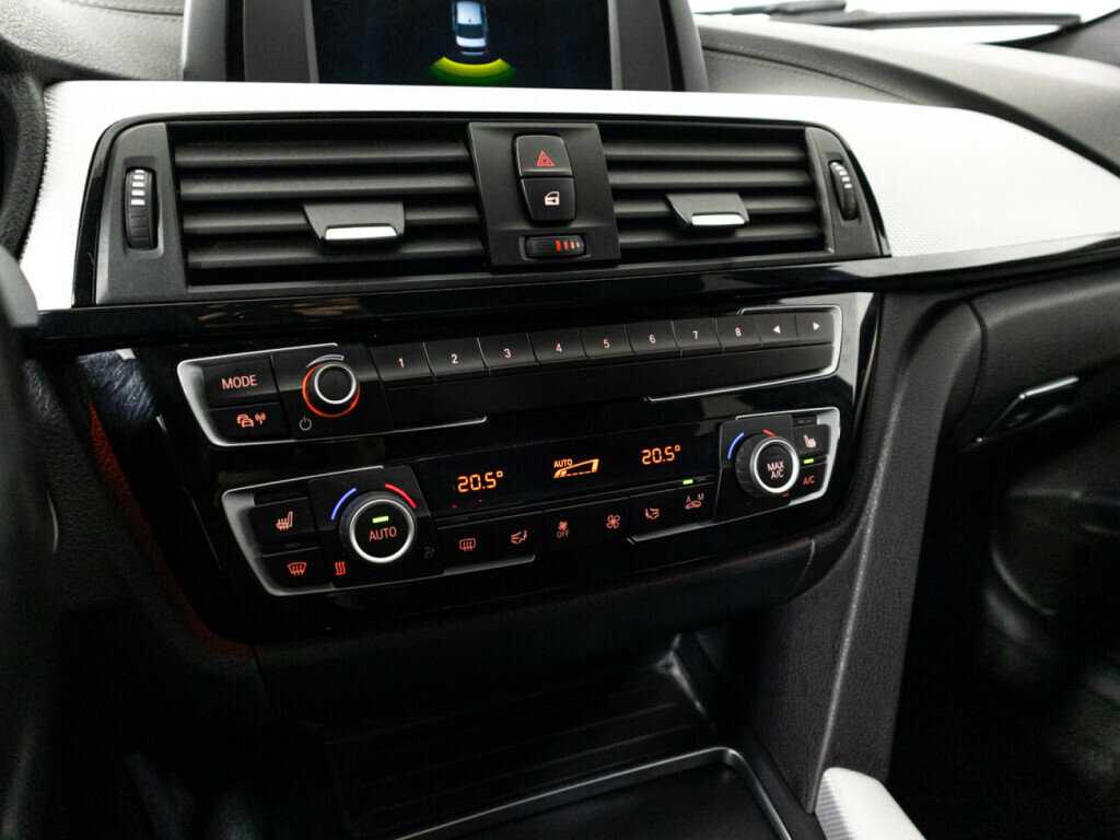 BMW 3 серии 2018 года с пробегом. Фото: #15