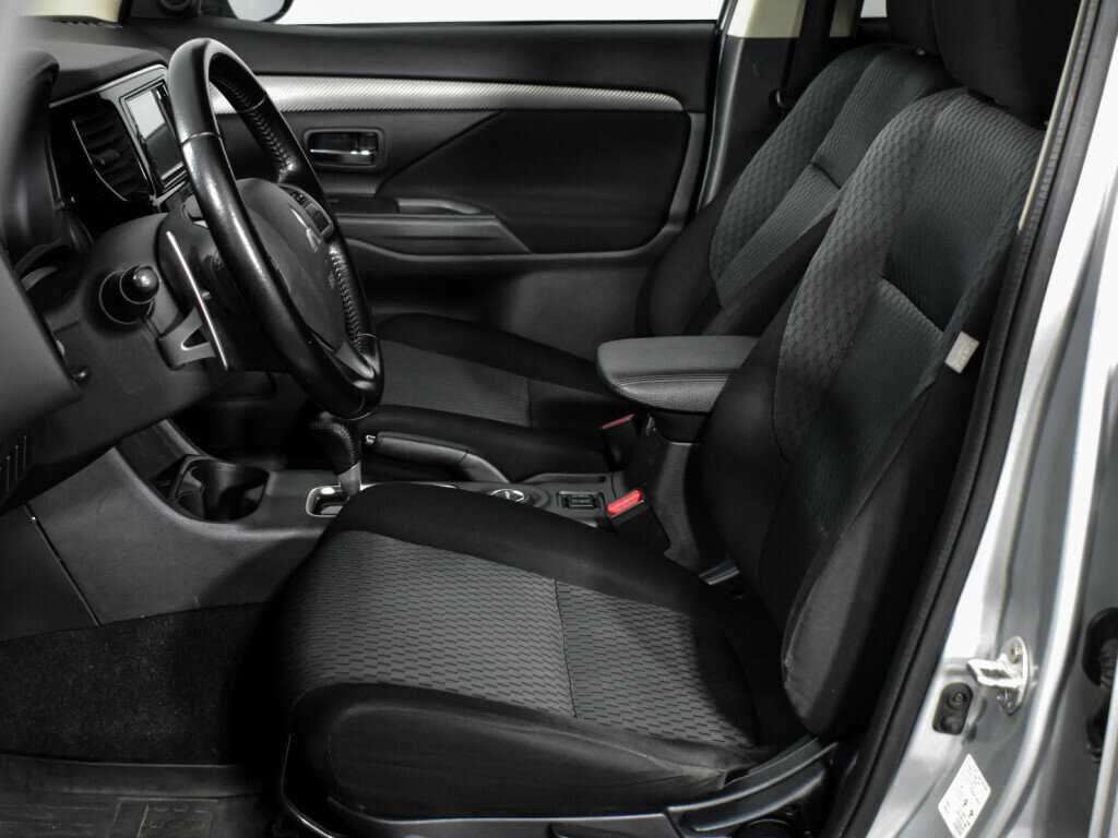 Mitsubishi Outlander 2014 года с пробегом. Фото: #11