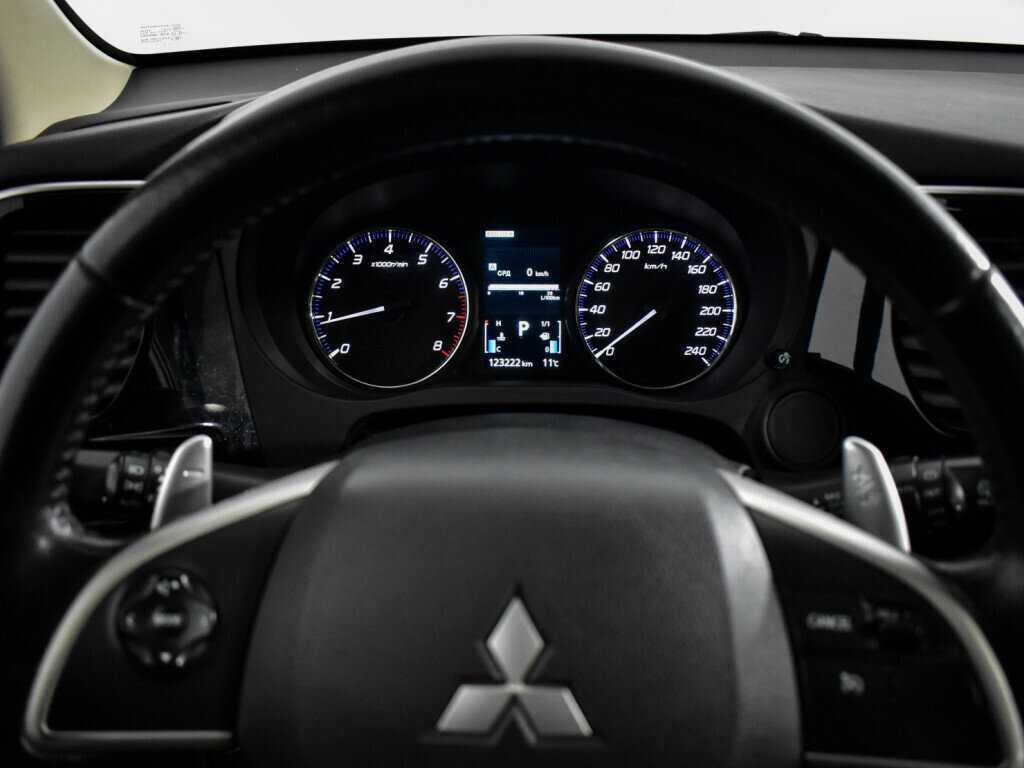 Mitsubishi Outlander 2014 года с пробегом. Фото: #18