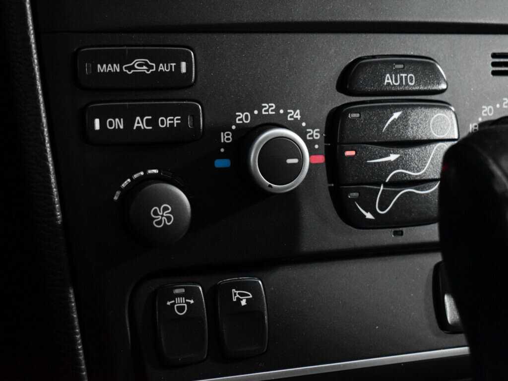 Volvo XC90 2013 года с пробегом. Фото: #14