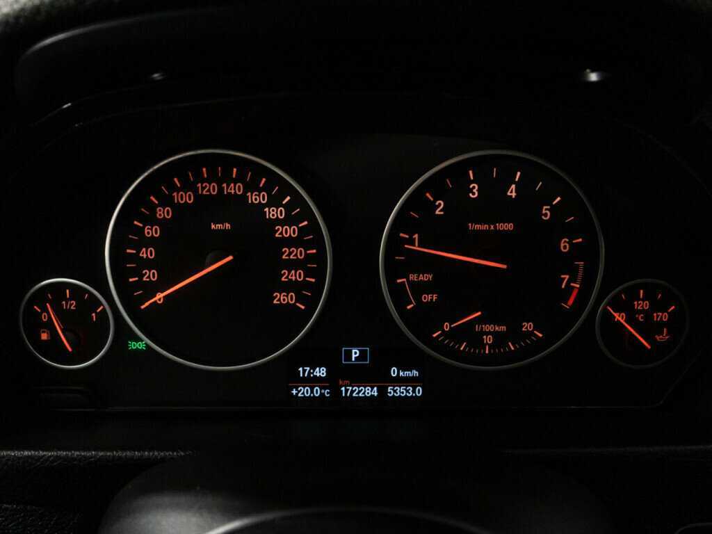 BMW 3 серии 2016 года с пробегом. Фото: #11