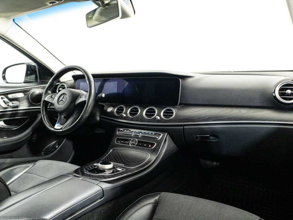 Mercedes-Benz E-Класс 2017 года с пробегом. Фото: #8