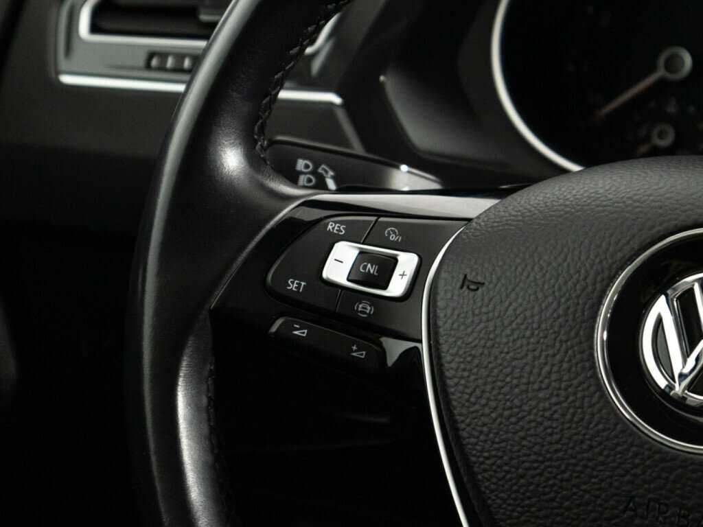 Volkswagen Tiguan 2020 года с пробегом. Фото: #20