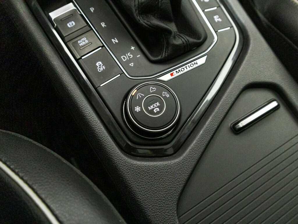 Volkswagen Tiguan 2017 года с пробегом. Фото: #18