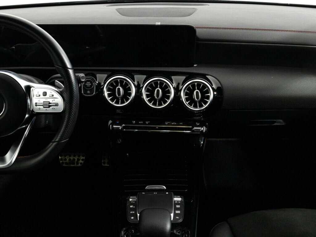 Mercedes-Benz CLA 2020 года с пробегом. Фото: #13