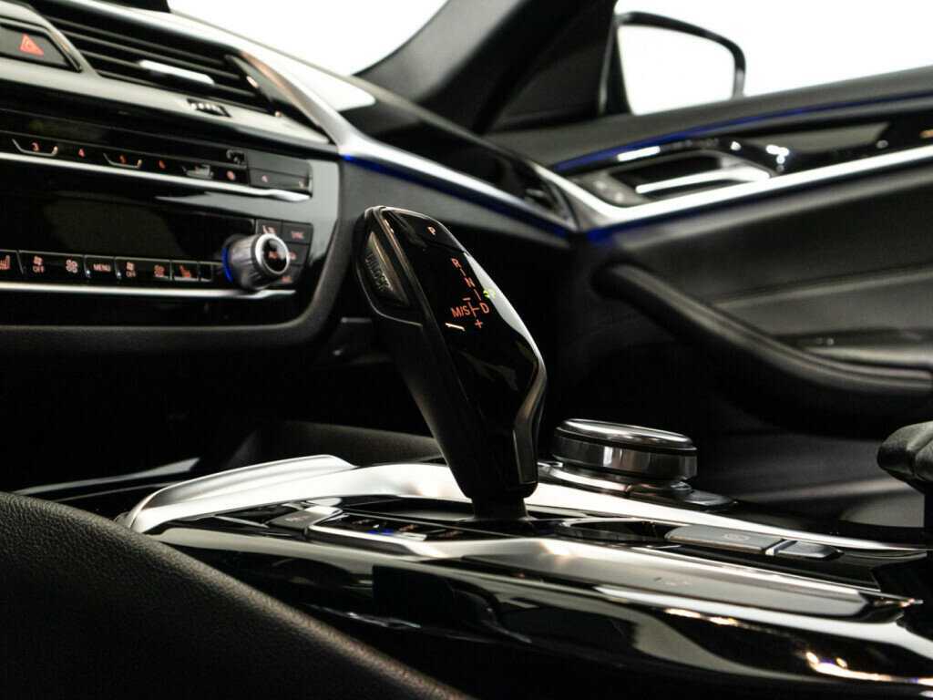 BMW 5 серии 2017 года с пробегом. Фото: #17